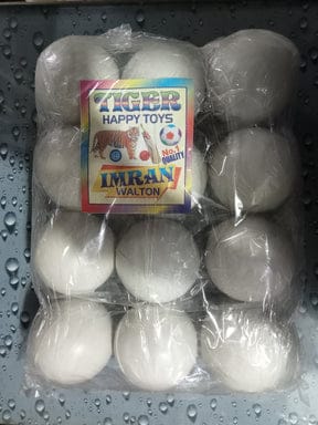 Plastic balls