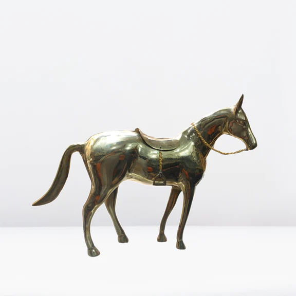 Horse Riders Wining Trophy